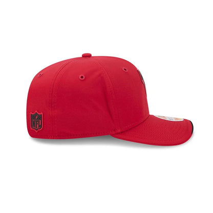 Pictured is this NFL Sideline 2026 Atlanta Falcons 9SEVENTY Stretch Snap cap in Red. 6