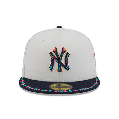 Pictured is this MLB Heritage New York Yankees 59FIFTY Fitted cap in light beige. 4