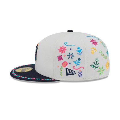 Pictured is this MLB Heritage New York Yankees 59FIFTY Fitted cap in light beige. 7