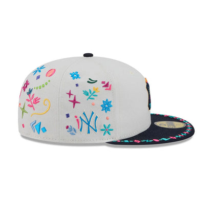 Pictured is this MLB Heritage New York Yankees 59FIFTY Fitted cap in light beige. 6