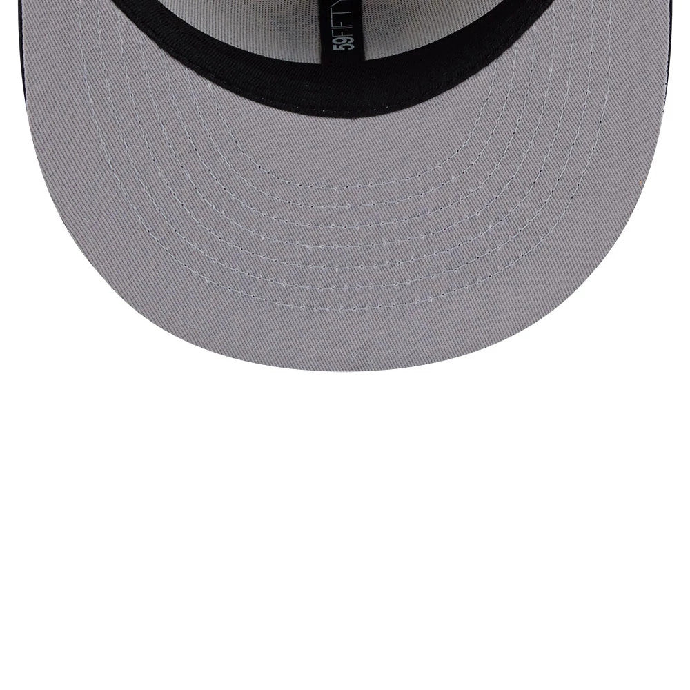 Pictured is this MLB Heritage New York Yankees 59FIFTY Fitted cap in light beige. 2