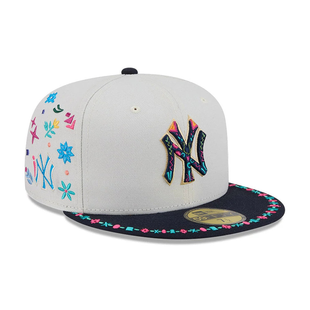 Pictured is this MLB Heritage New York Yankees 59FIFTY Fitted cap in light beige. 5