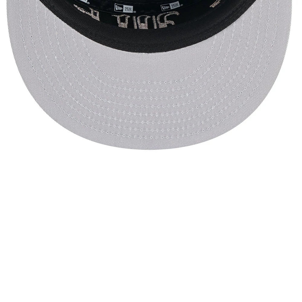 Pictured is this MLB Heritage Chicago White Sox Pillbox cap in black. 2