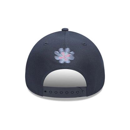 Pictured is this MLB Day Of The Dead New York Yankees 9FORTY A-Frame cap in dark blue. 4