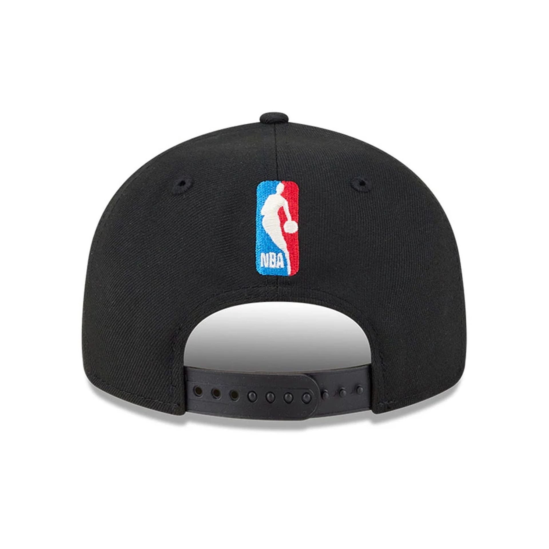 Pictured is this FOG x NBA Logo Retro Crown 9FIFTY Snapback Adjustable cap in black. 5