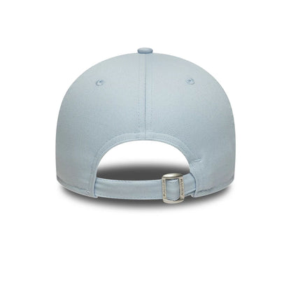 Pictured is this Lacoste X New Era 9FORTY cap in pastel blue. 4