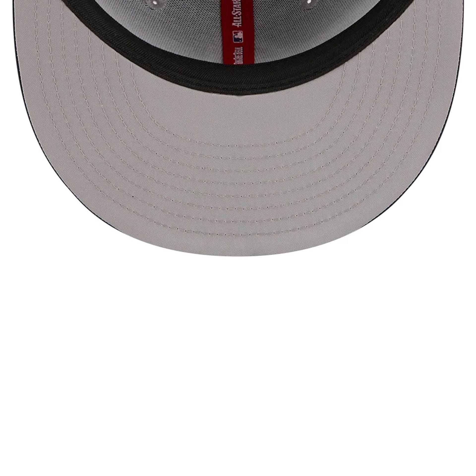 Pictured is this MLB All Star Game Seattle Mariners 9FIFTY Snapback cap in navy. 2