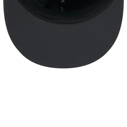 Pictured is this NFL Sideline 2026 New York Giants 59FIFTY Fitted cap in dark blue. 7