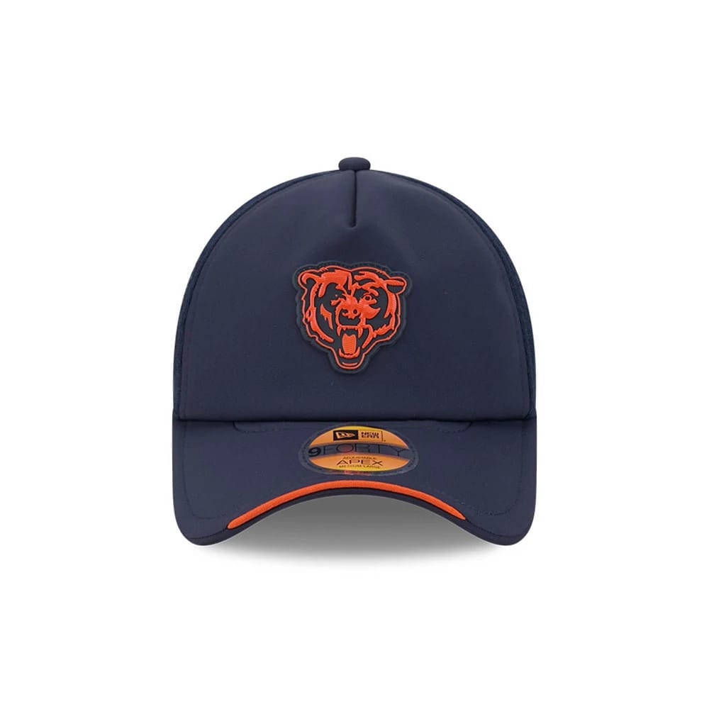 Pictured is this NFL Sideline 2026 Chicago Bears 9FORTY Apex cap in navy. 2