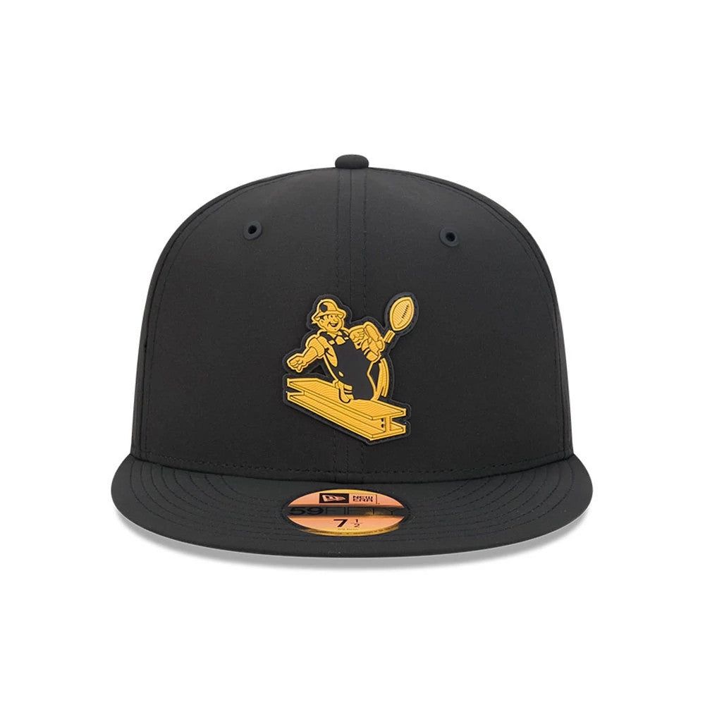 Pictured is this NFL Sideline 2026 Pittsburgh Steelers 59FIFTY Fitted cap in black. 2