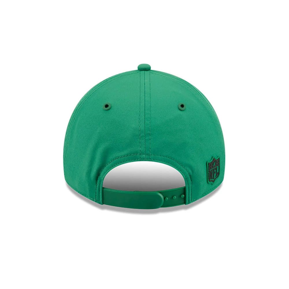Pictured is this NFL Sideline 2026 Philadelphia Eagles Casual Classic cap in Green. 4