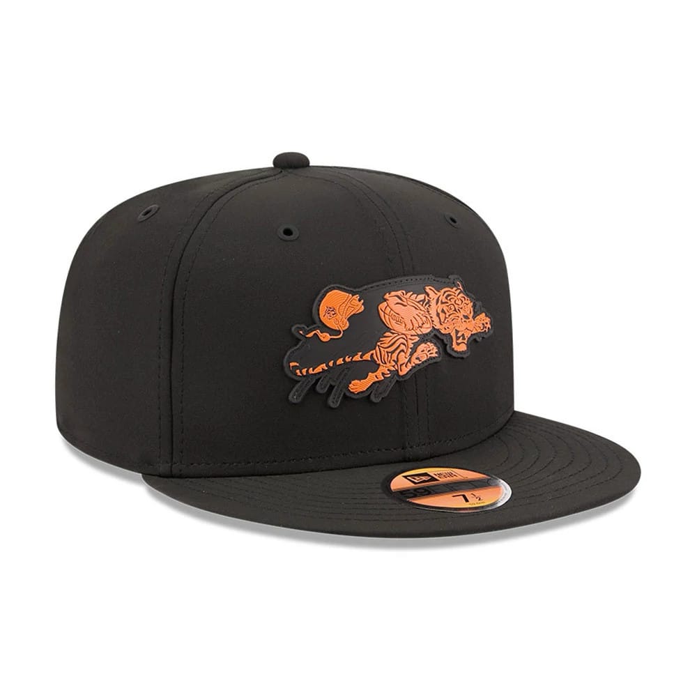 Pictured is this NFL Sideline 2026 Cincinnati Bengals 59FIFTY Fitted cap in black. 3