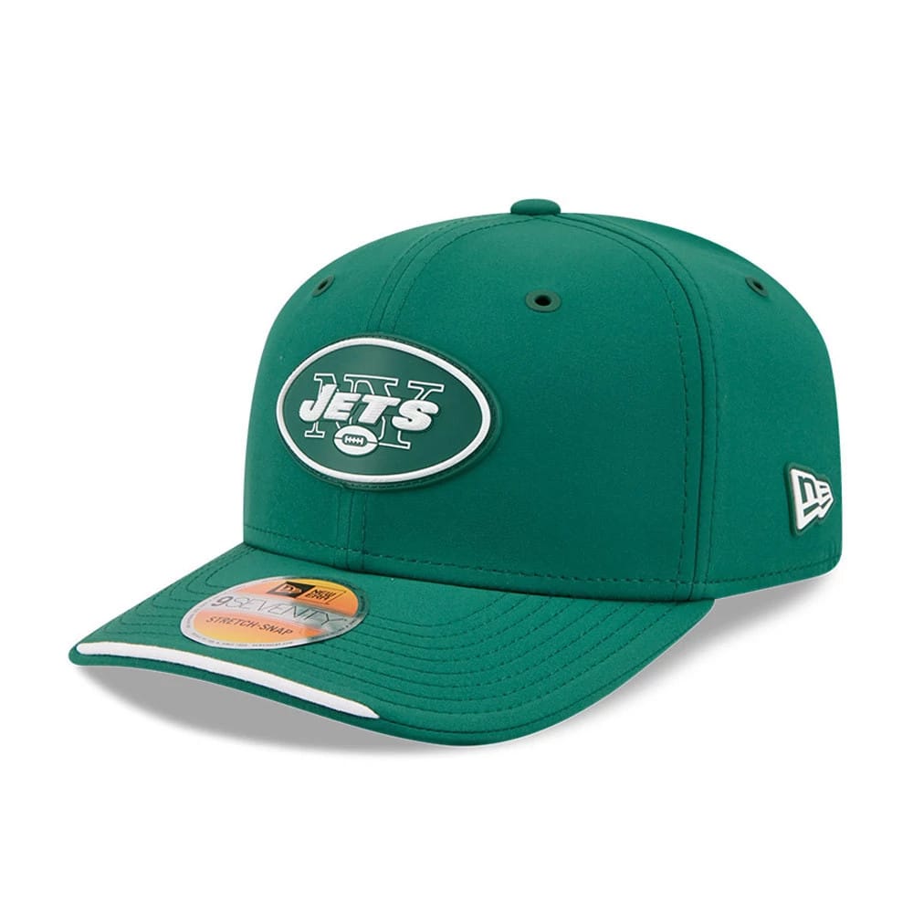 Pictured is this NFL Sideline 2026 New York Jets 9SEVENTY Stretch Snap cap in green. 1