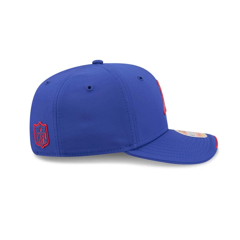 Pictured is this NFL Sideline 2026 New England Patriots 9SEVENTY Stretch Snap cap in blue. 6