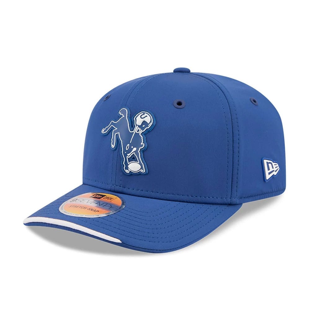Pictured is this NFL Sideline 2026 Indianapolis Colts 9SEVENTY Stretch Snap cap in blue. 1