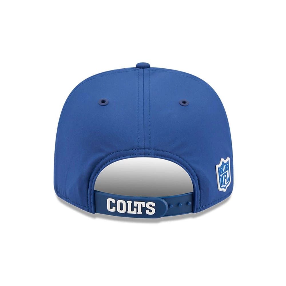 Pictured is this NFL Sideline 2026 Indianapolis Colts 9SEVENTY Stretch Snap cap in blue. 6