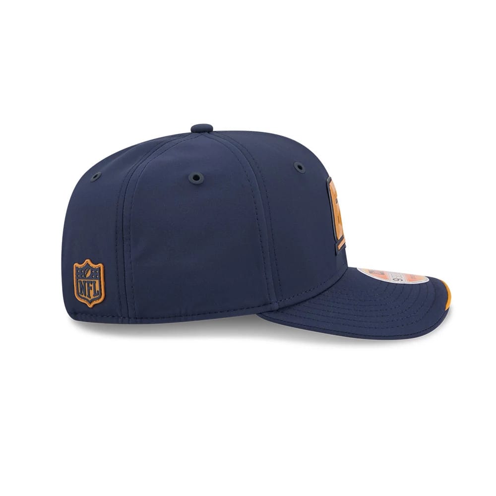 Pictured is this NFL Sideline 2026 Green Bay Packers 9SEVENTY Stretch Snap cap in dark blue. 5