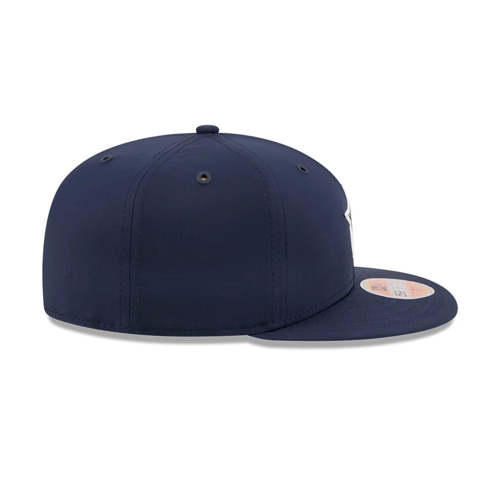 Pictured is this NFL Sideline 2026 Dallas Cowboys 59FIFTY Fitted cap in dark blue. 5