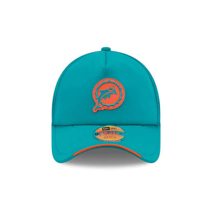 Pictured is this NFL Sideline 2026 Miami Dolphins 9FORTY Apex cap in turquoise. 2