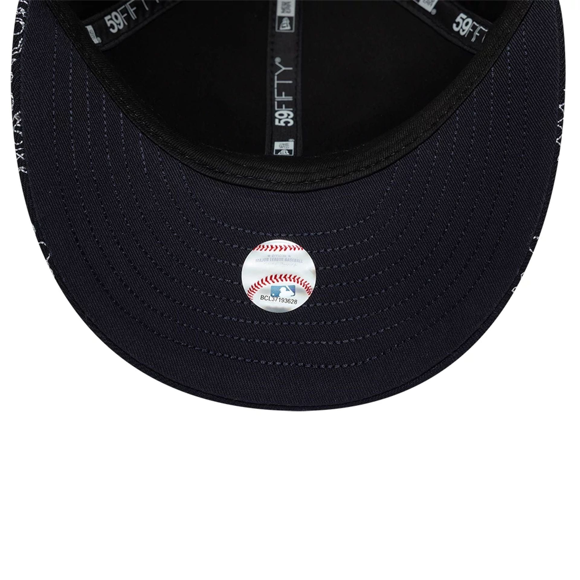 Pictured is this MLB All Over Paisley New York Yankees Low Profile 59FIFTY Fitted cap in navy. 7