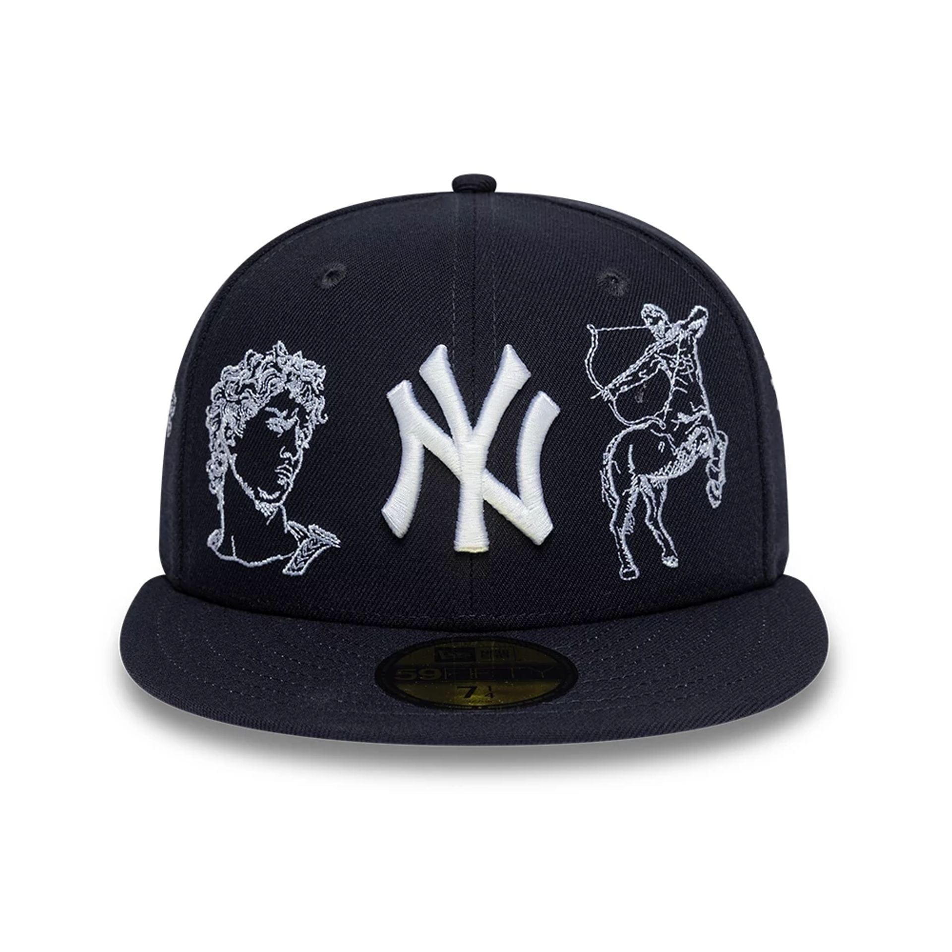 Pictured is this MLB Mythical New York Yankees 59FIFTY Fitted cap in navy. 3