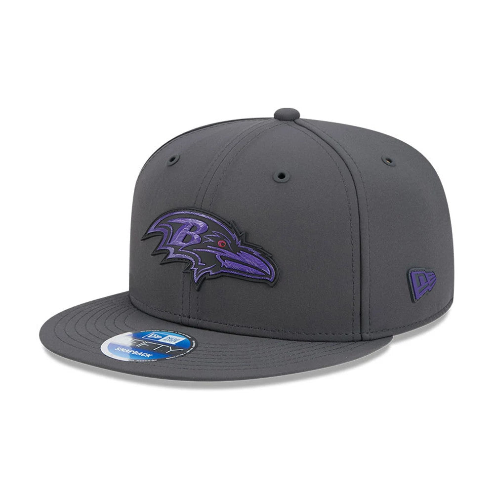 週末値下げ　the Ravens キャップ NFL Sideline 2026 Baltimore Ravens Charcoal 9FIFTY Snapback Cap