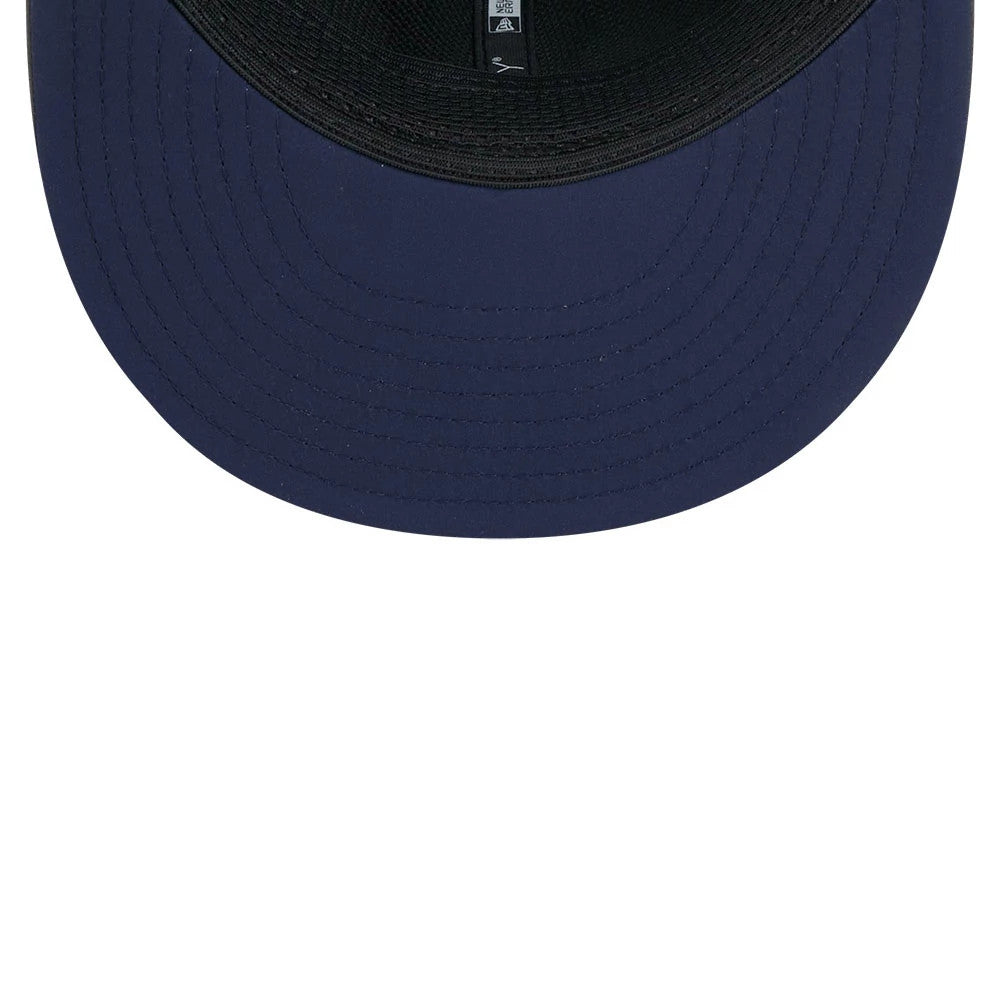 Pictured is this NFL Sideline 2026 New York Giants 9FIFTY Snapback cap in charcoal. 2