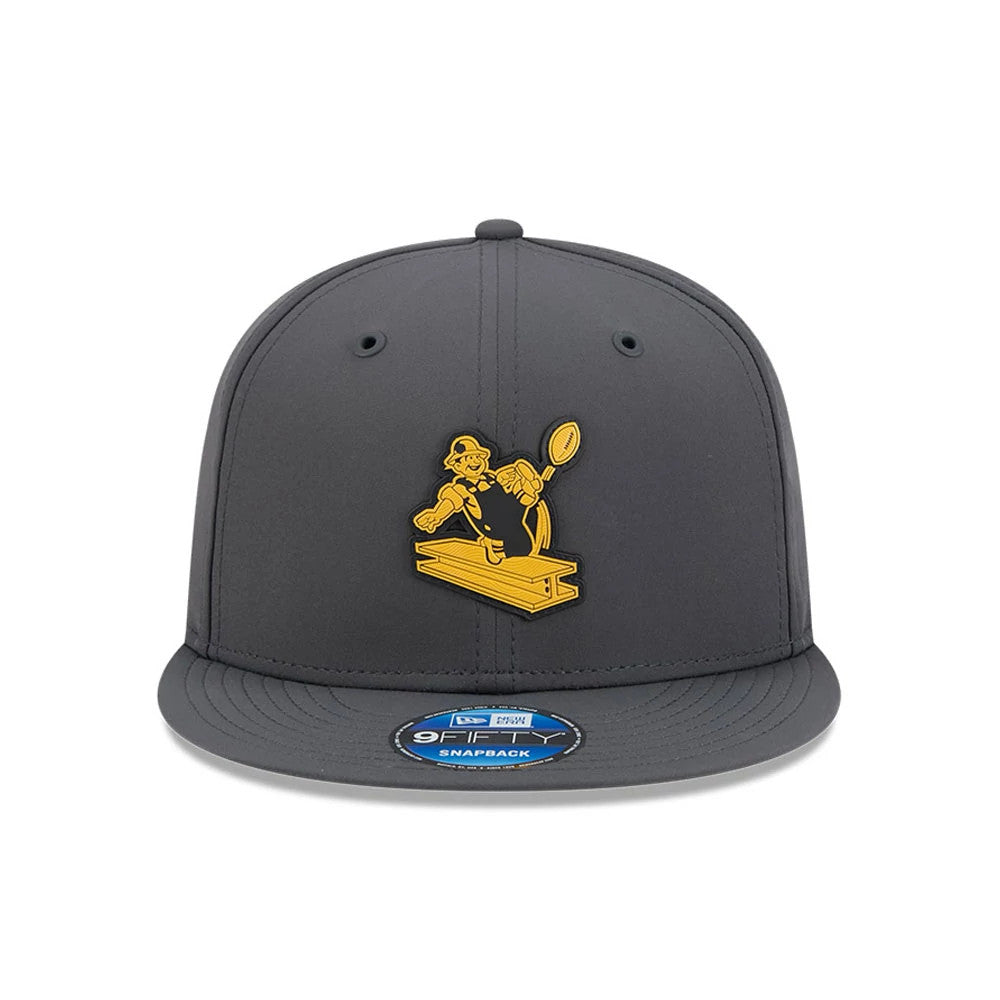 Pictured is this NFL Sideline 2026 Pittsburgh Steelers 9FIFTY Snapback cap in charcoal. 3