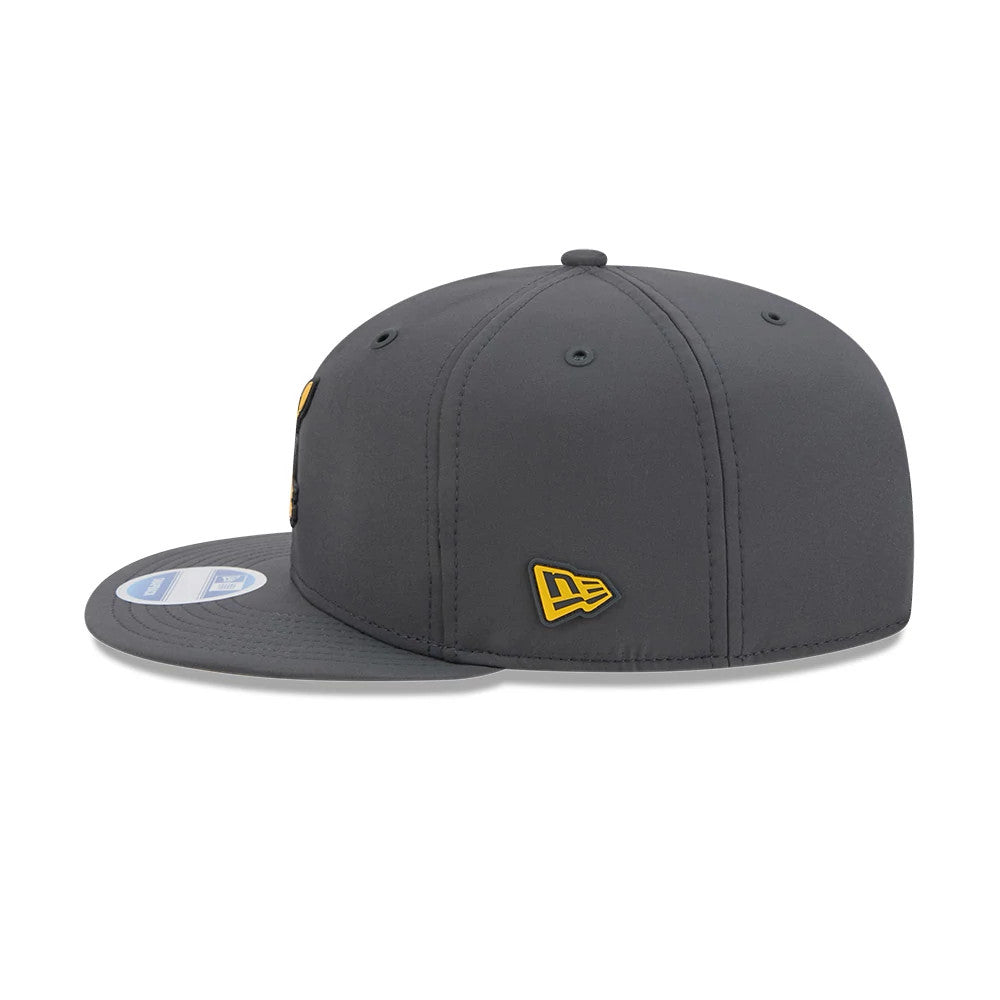 Pictured is this NFL Sideline 2026 Pittsburgh Steelers 9FIFTY Snapback cap in charcoal. 6