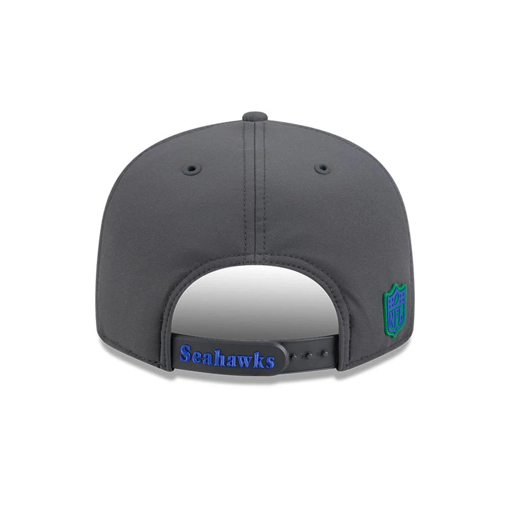 Pictured is this NFL Sideline 2026 Seattle Seahawks 9FIFTY Snapback cap in charcoal. 5