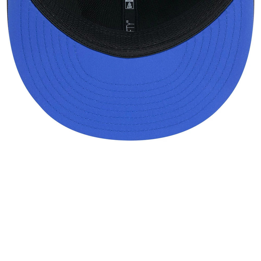 LA Rams NFL Sideline 2026 Charcoal New Era 9FIFTY Snapback Adjustable Cap, inside view showing a blue undervisor, black interior taping with 9FIFTY branding, and a black sweatband, providing a detailed look at the cap's construction.
