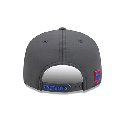 Pictured is this NFL Sideline 2026 New England Patriots 9FIFTY Snapback cap in charcoal. 5