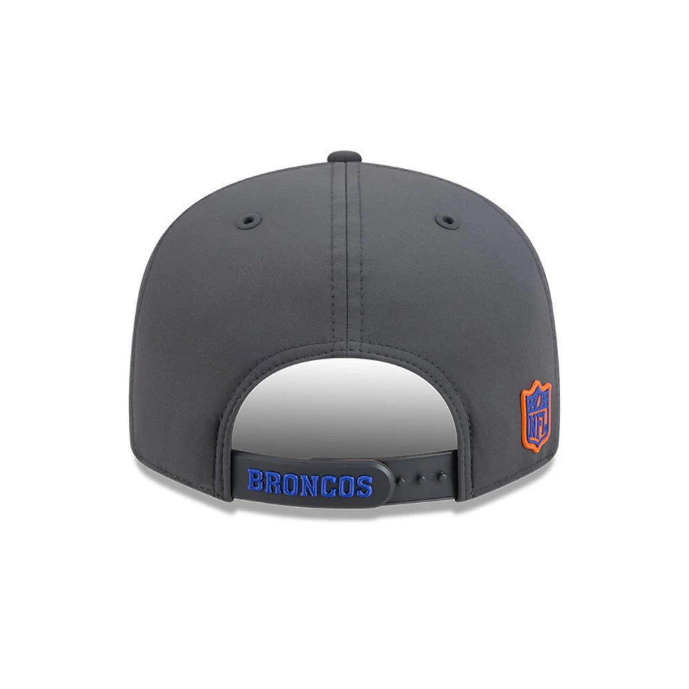 Pictured is this NFL Sideline 2026 Denver Broncos 9FIFTY Snapback cap in charcoal. 5