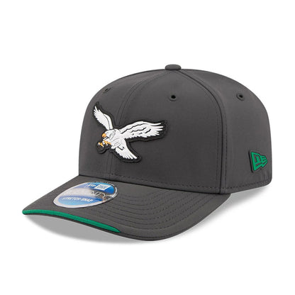 Pictured is this NFL Sideline 2026 Philadelphia Eagles 9SEVENTY Stretch Snap cap in charcoal. 1