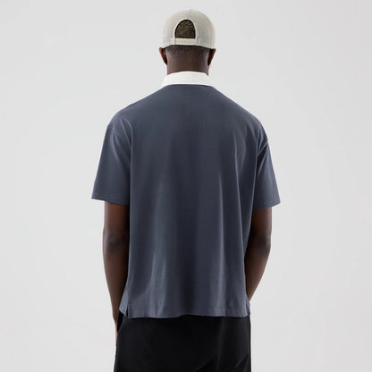 The model is wearing this MLB LA Dodgers Polo T-Shirt in grey. 2