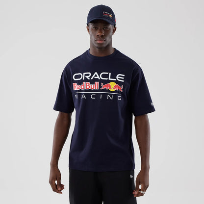 The model is wearing this Red Bull Racing Graphic Oversized T-Shirt in dark blue. 1