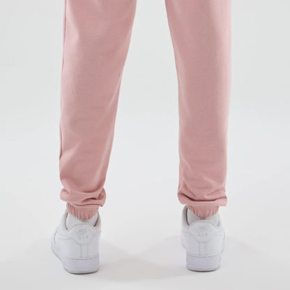 The model is wearing these MLB Midi League Essential LA Dodgers Joggers in pastel pink. 7
