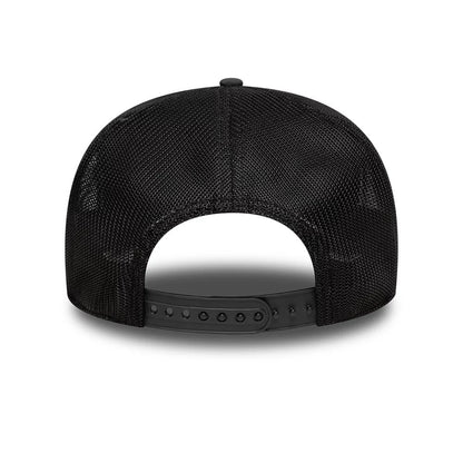 Pictured is this VR46 Camo 9SEVENTY Stretch Snap cap in black. 4