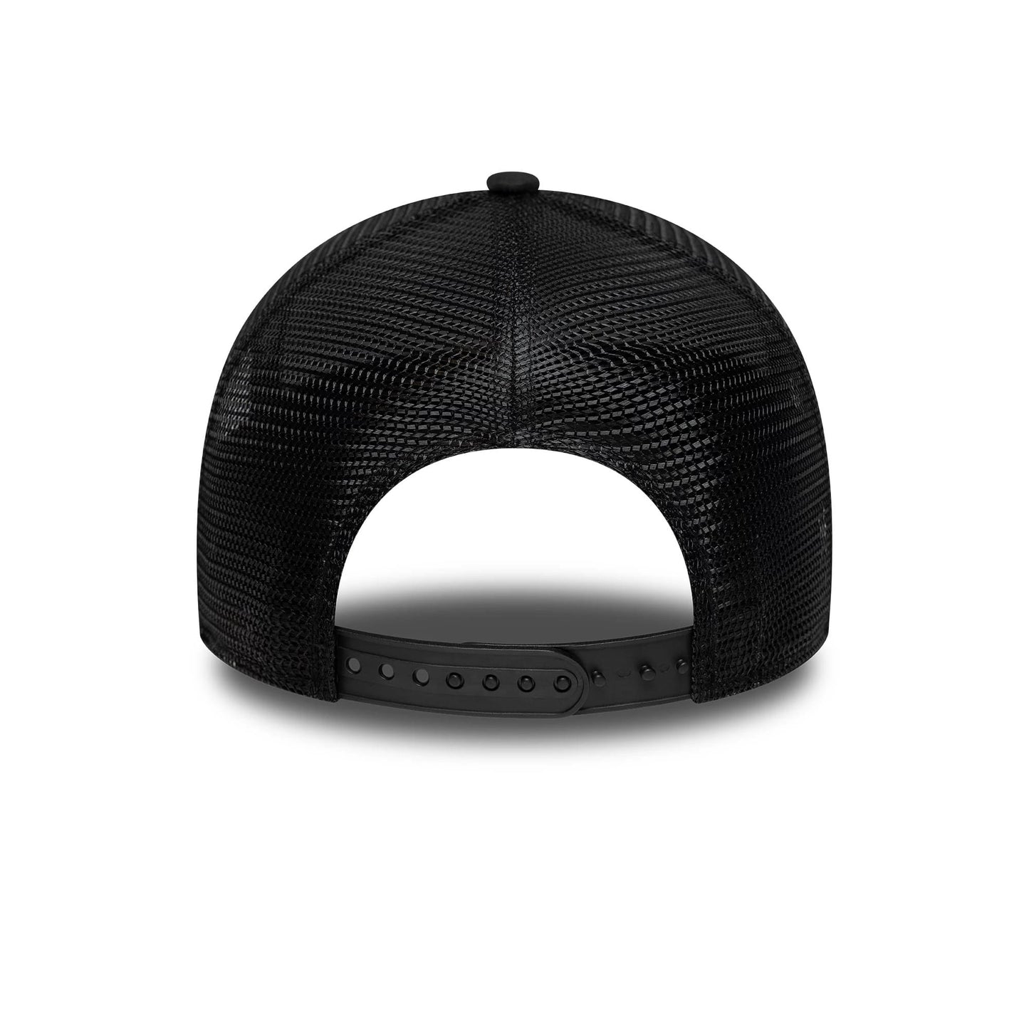 Pictured is this Youth Stade Toulousain Patch 9FORTY E-Frame Trucker cap in black. 4