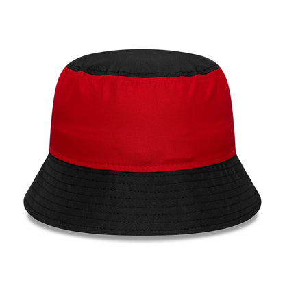 Pictured is this Youth Stade Toulousain Stade Toulousain Bucket hat in black. 4