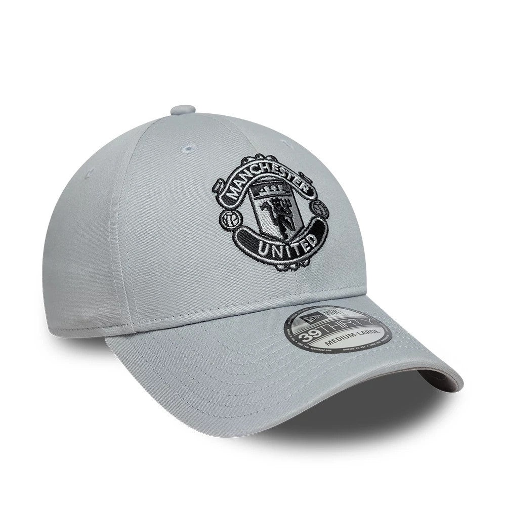Pictured is this Manchester United FC 39THIRTY Stretch Fit cap in grey. 3