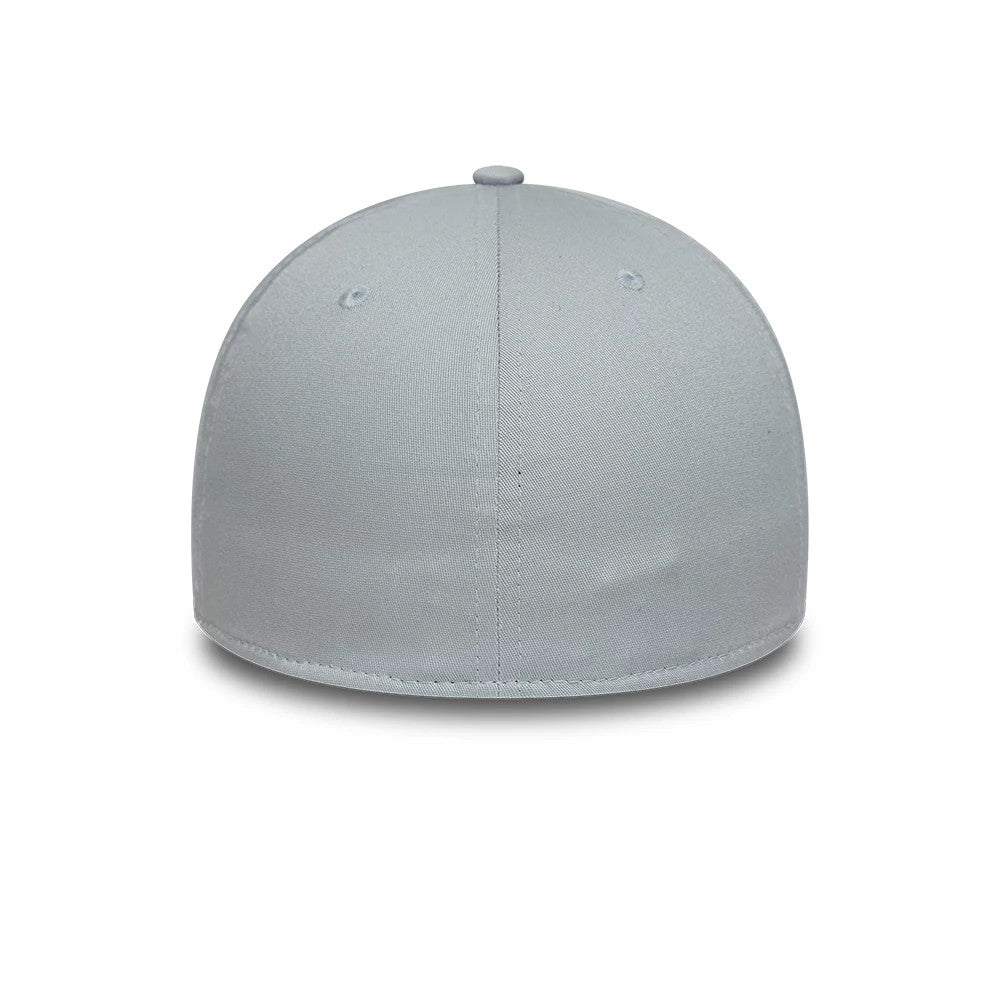 Pictured is this Manchester United FC 39THIRTY Stretch Fit cap in grey. 4