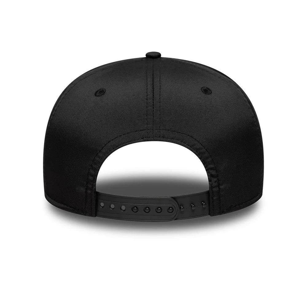 Pictured is this AC Milan Featherweight Poly 9SEVENTY Stretch Snap cap in black. 5