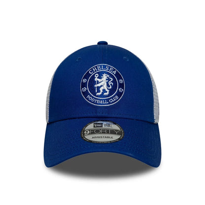 Pictured is this Chelsea FC League 9FORTY cap in blue. 2