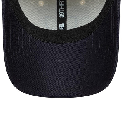 Pictured is this AS Roma 39THIRTY Stretch Fit cap in cream. 5