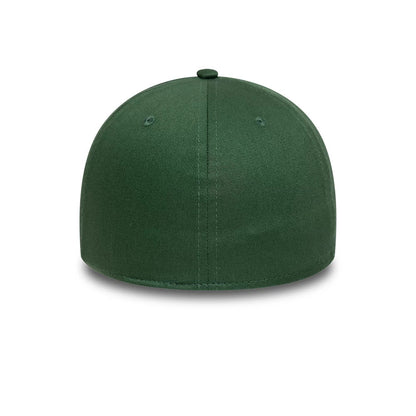 Pictured is this Newcastle United FC 39THIRTY Stretch Fit cap in dark green. 4