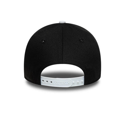 Pictured is this Youth Newcastle United FC Team 9FORTY cap in black & white.  4