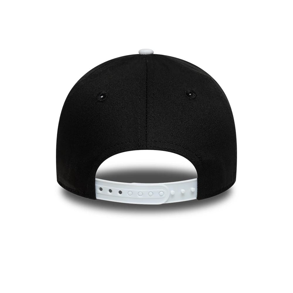 Pictured is this Youth Newcastle United FC Team 9FORTY cap in black & white.  4
