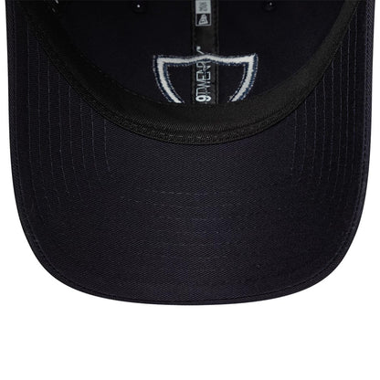 Pictured is this Tottenham Hotspur FC 96 Kit 9TWENTY cap in navy. 5