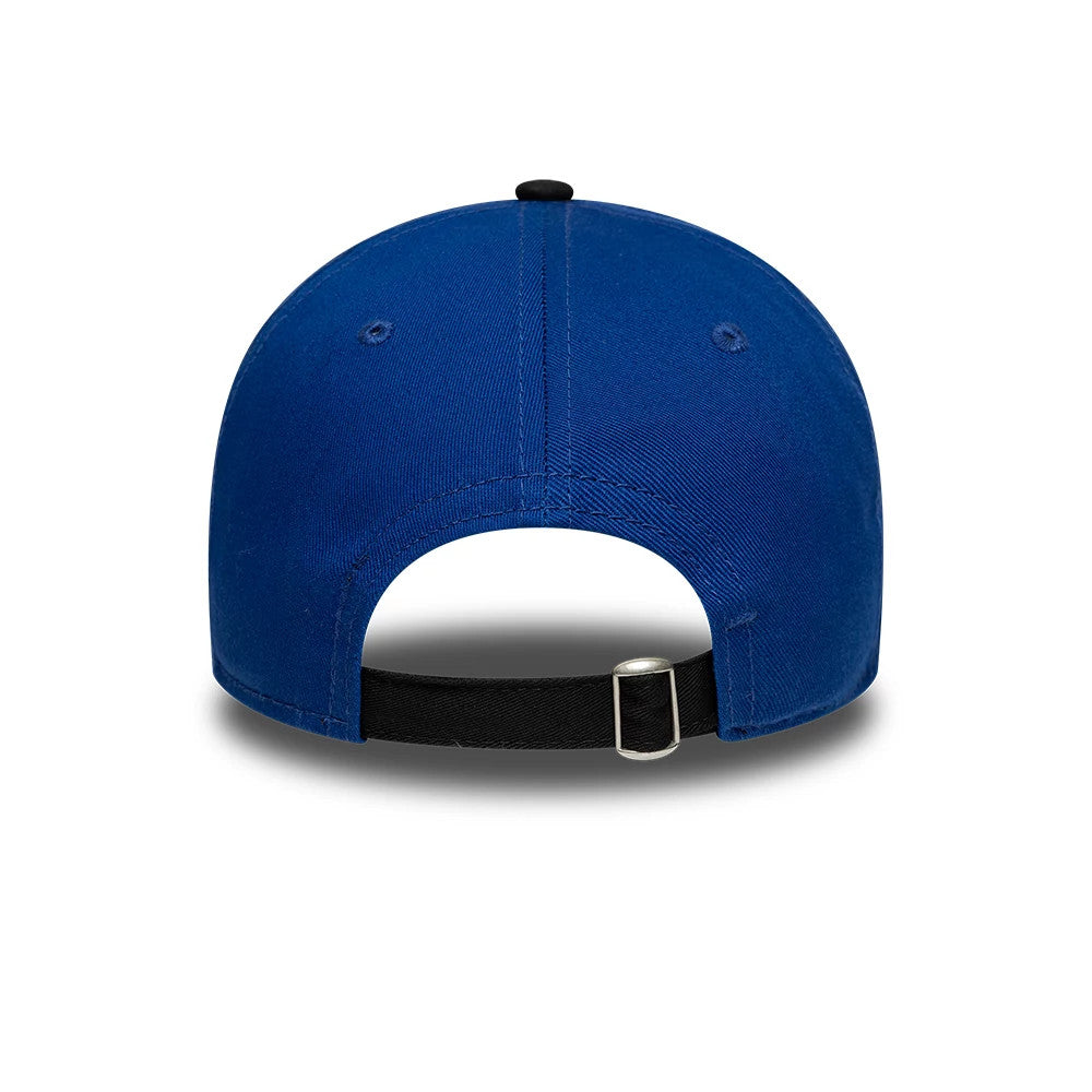Pictured is this Manchester United FC 96 9TWENTY cap in blue. 5